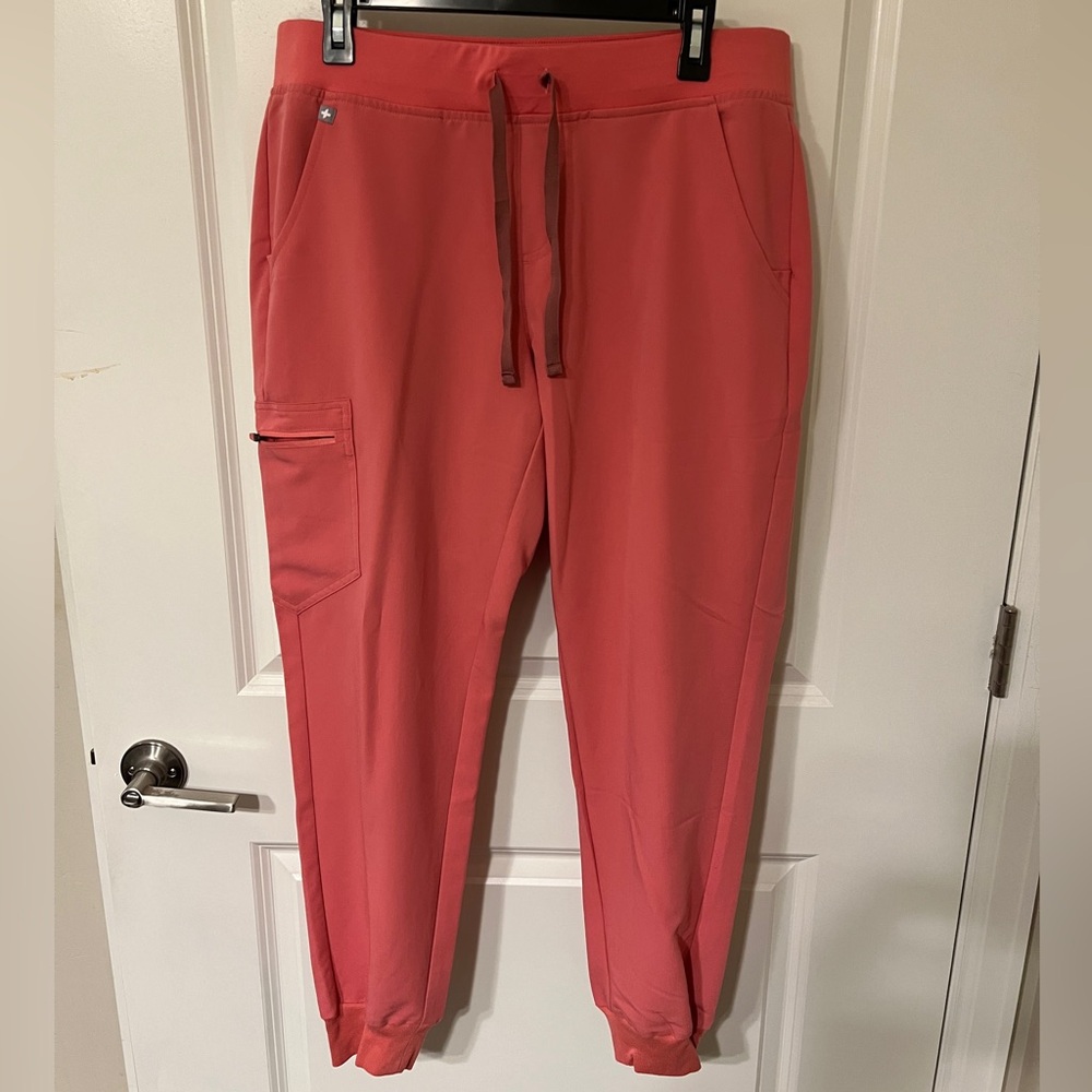 FIGS - Joggers Desert Rose